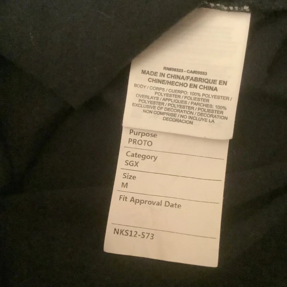 Nike Men’s Sample Prototype Graphic T-Shirt (Size M)